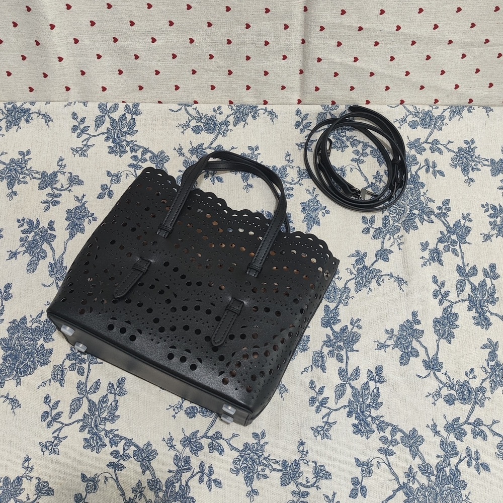Alaia Black Laser-Cut Shoulder Tote with Tan Interior - Picture 5 of 11